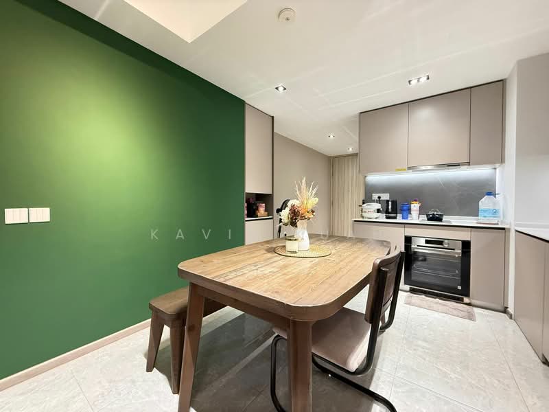 Sengkang Grand Residences, 82 Compassvale Bow, 2 Bedrooms, 764 sqft, Condominium For Sale, by Kavin Kuah, 500192038 - Kitchen - PropertyGuru.com.sg