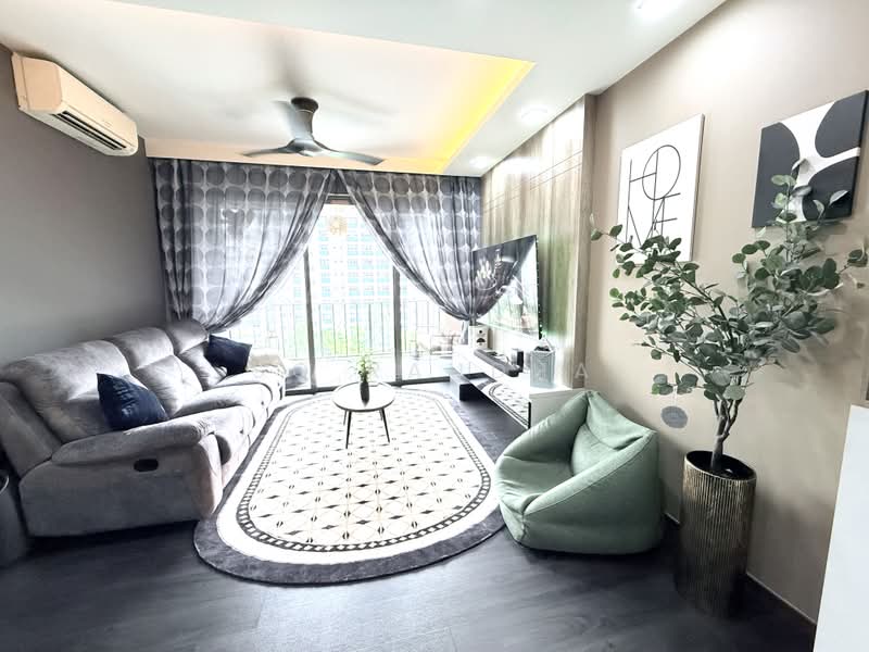 Bellewoods, 100 Woodlands Avenue 5, 3 Bedrooms, 1,066 sqft, Executive Condominium For Sale, by SQ Raudha, 500192041 - Living Room - PropertyGuru.com.sg