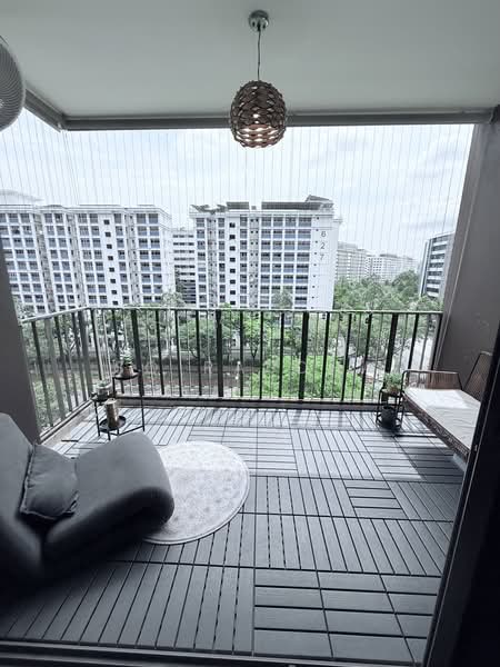 Bellewoods, 100 Woodlands Avenue 5, 3 Bedrooms, 1,066 sqft, Executive Condominium For Sale, by SQ Raudha, 500192041 - Balcony - PropertyGuru.com.sg