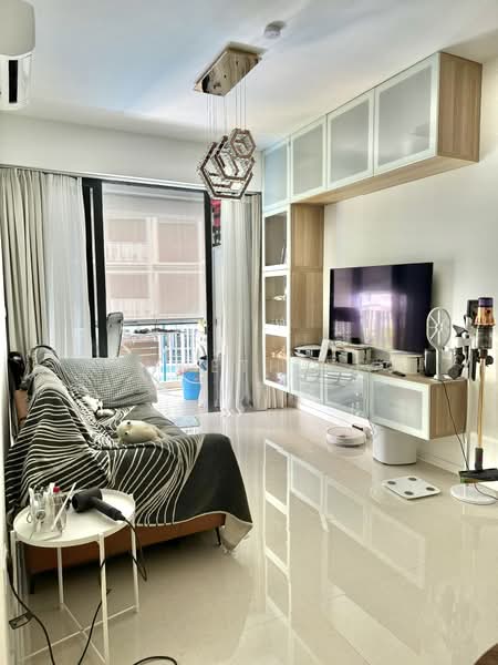 The Jovell, 23 Flora Drive, 2 Bedrooms, 678 sqft, Condominium For Sale, by Kenneth Yeo, 500192055 - Living Room - PropertyGuru.com.sg