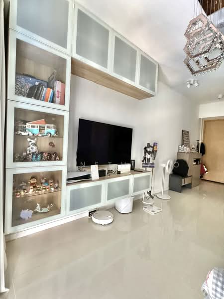 The Jovell, 23 Flora Drive, 2 Bedrooms, 678 sqft, Condominium For Sale, by Kenneth Yeo, 500192055 - Living Room - PropertyGuru.com.sg