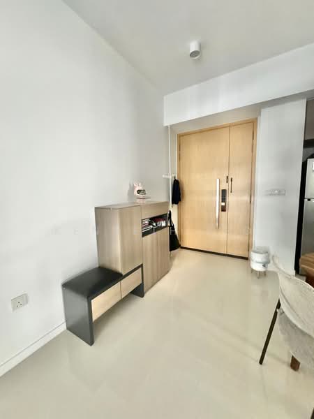 The Jovell, 23 Flora Drive, 2 Bedrooms, 678 sqft, Condominium For Sale, by Kenneth Yeo, 500192055 - Entrance - PropertyGuru.com.sg