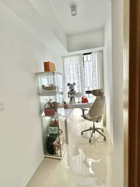The Jovell, 23 Flora Drive, 2 Bedrooms, 678 sqft, Condominium For Sale, by Kenneth Yeo, 500192055 - Study - PropertyGuru.com.sg
