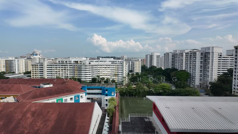 577 Hougang Avenue 4, 577 Hougang Avenue 4, 4 Bedrooms, 1,507 sqft, HDB Flat For Sale, by Jolene Zhong, 500192069 - Exterior - PropertyGuru.com.sg