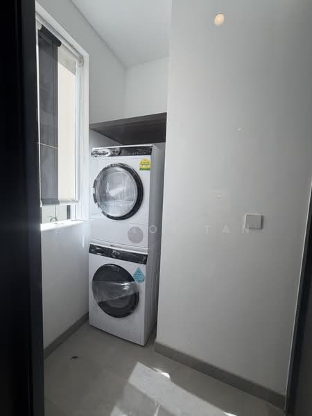 Jervois Mansion, 14 Jervois Close, 4 Bedrooms, 1,303 sqft, Condominium For Rent, by Eleanor Tan, 500192074 - Interior - PropertyGuru.com.sg