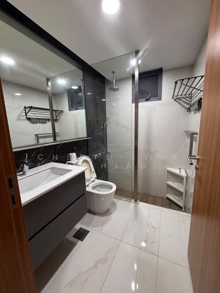 Watertown, 73 Punggol Central, 2 Bedrooms, 581 sqft, Condominium For Sale, by Cheryl-Lynn Lim Shiau Wei, 500192082 - Bathroom - PropertyGuru.com.sg