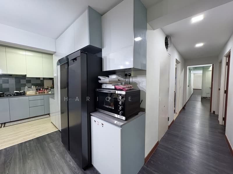 426C Yishun Avenue 11, 426C Yishun Avenue 11, 3 Bedrooms, 1,206 sqft, HDB Flat For Sale, by Sharique Tan, 500192108 - Kitchen - PropertyGuru.com.sg