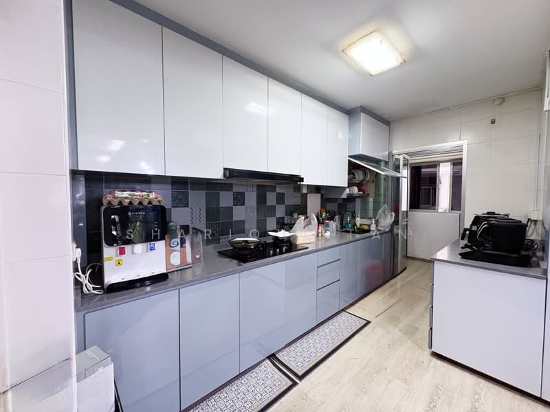 426C Yishun Avenue 11, 426C Yishun Avenue 11, 3 Bedrooms, 1,206 sqft, HDB Flat For Sale, by Sharique Tan, 500192108 - Kitchen - PropertyGuru.com.sg