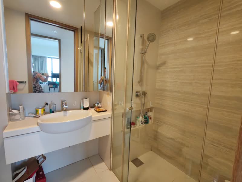 d'Leedon (Former Farrer Court), 1 Leedon Heights, 3 Bedrooms, 1,399 sqft, Condominium For Sale, by Joanne Li, 500192113 - Bathroom - PropertyGuru.com.sg