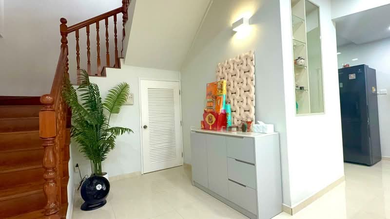 Fengli Gardens, Lorong Ong Lye, 5 Bedrooms, 3,200 sqft, Corner Terrace For Sale, by Jane Ee, 500192121 - Entrance - PropertyGuru.com.sg