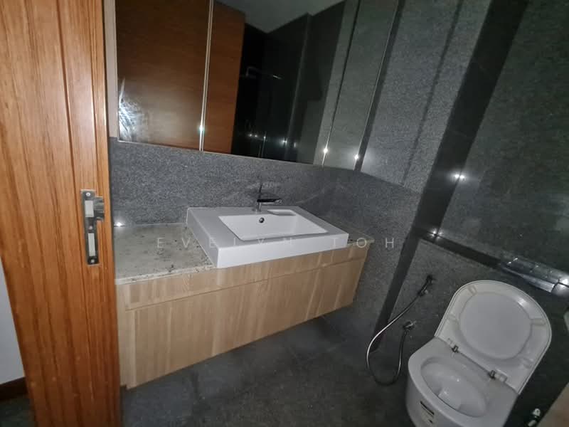 Seahill, West Coast Crescent, 1 Bedroom, 520 sqft, Condominium For Rent, by Evelyn Toh, 500192133 - Bathroom - PropertyGuru.com.sg
