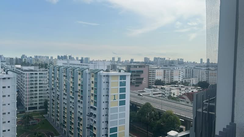 Forest Woods, , 3 Bedrooms, 1,066 sqft, Condominium For Sale, by Mandhy Lee 李艾蓮, 500192136 - Exterior - PropertyGuru.com.sg