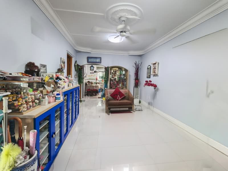 462 Jurong West Street 41, 462 Jurong West Street 41, 2 Bedrooms, 786 sqft, HDB Flat For Sale, by Monica Shi, 500192138 - Living Room - PropertyGuru.com.sg