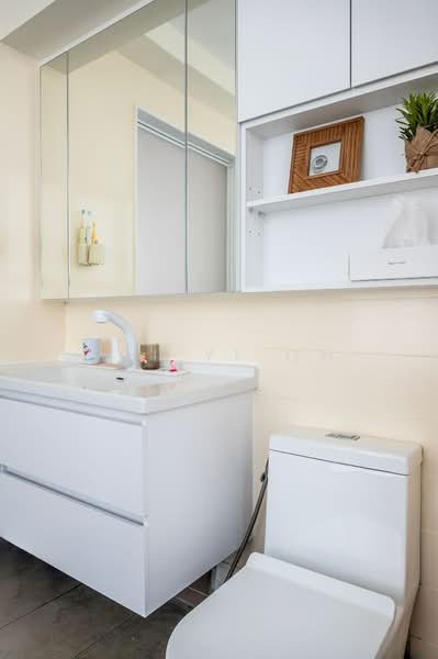 273A Bishan Street 24, 273A Bishan Street 24, 3 Bedrooms, 1,022 sqft, HDB Flat For Sale, by Shi Yi Oh, 500192148 - Bathroom - PropertyGuru.com.sg