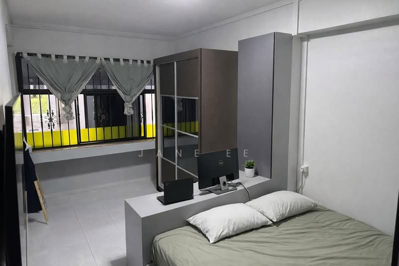645 Jurong West Street 61, 645 Jurong West Street 61, 3 Bedrooms, 1,087 sqft, HDB Flat For Sale, by Jane Ee, 500192159 - Bedroom - PropertyGuru.com.sg