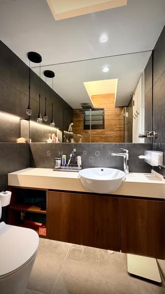 420A Northshore Drive, 420A Northshore Drive, 3 Bedrooms, 1,023 sqft, HDB Flat For Sale, by Sharon Foo, 500192162 - Master Bathroom - PropertyGuru.com.sg