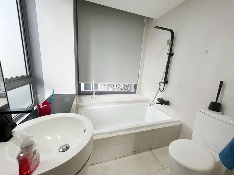 Ascentia Sky, 1 Alexandra View, 3 Bedrooms, 1,475 sqft, Apartment For Rent, by Gerald Lim, 500192172 - Bathroom - PropertyGuru.com.sg