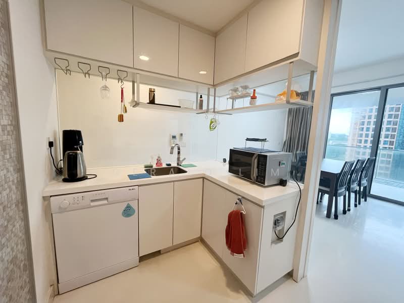 Ascentia Sky, 1 Alexandra View, 3 Bedrooms, 1,475 sqft, Apartment For Rent, by Gerald Lim, 500192172 - Kitchen - PropertyGuru.com.sg