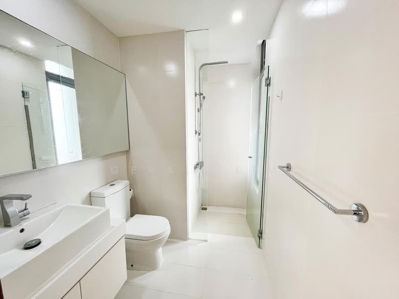 Ascentia Sky, 1 Alexandra View, 3 Bedrooms, 1,475 sqft, Apartment For Rent, by Gerald Lim, 500192172 - Bathroom - PropertyGuru.com.sg