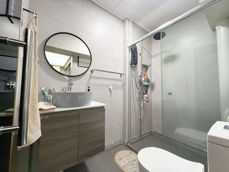 607 Woodlands Ring Road, 607 Woodlands Ring Road, 3 Bedrooms, 1,313 sqft, HDB Flat For Sale, by Richelle Chua, 500192176 - Bathroom - PropertyGuru.com.sg