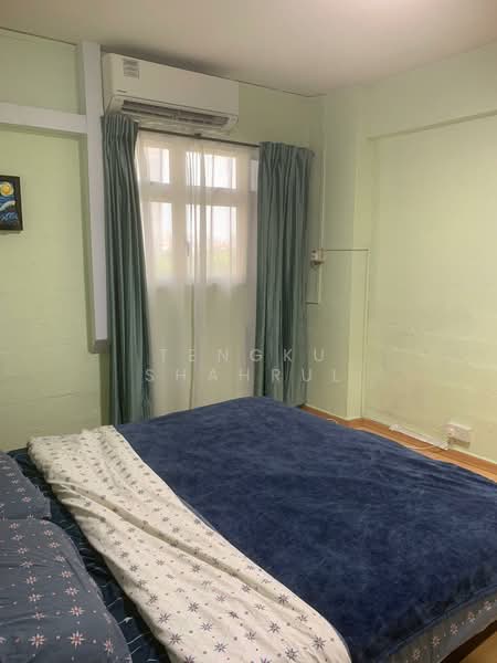 8 Holland Avenue, 8 Holland Avenue, Room Rental, 150 sqft, HDB Flat For Rent, by TENGKU SHAHRUL, 500192183 - Bedroom - PropertyGuru.com.sg