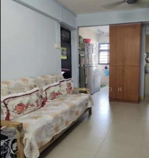 253 Jurong East Street 24, 253 Jurong East Street 24, Room Rental, 200 sqft, HDB Flat For Rent, by Able S.K Toh, 500192184 - Living Room - PropertyGuru.com.sg