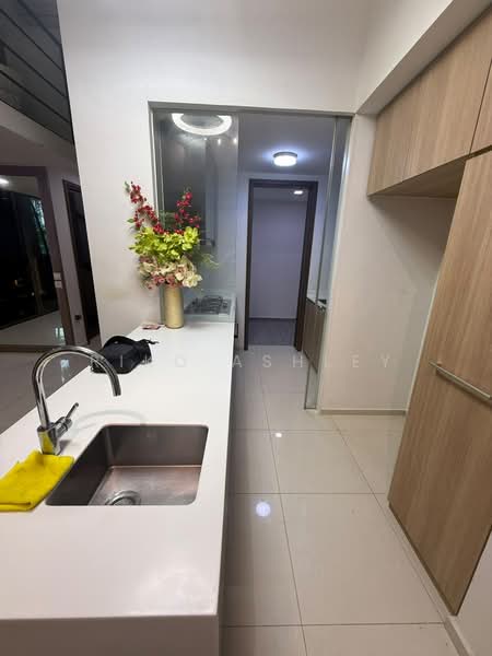 Riverbank at Fernvale, 15 Fernvale Close, 4 Bedrooms, 1,023 sqft, Condominium For Rent, by Riko Ashley, 500192195 - Kitchen - PropertyGuru.com.sg