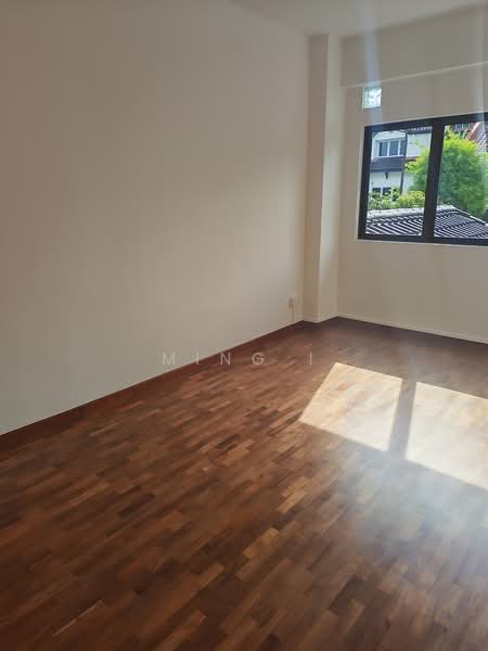 RENOVATED! UNBLOCK! CORNER TERRACE!, , 5 Bedrooms, 2,551 sqft, Corner Terrace For Sale, by Ming !, 500192196 - Interior - PropertyGuru.com.sg