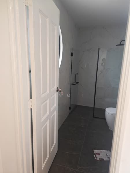 RENOVATED! UNBLOCK! CORNER TERRACE!, , 5 Bedrooms, 2,551 sqft, Corner Terrace For Sale, by Ming !, 500192196 - PropertyGuru.com.sg