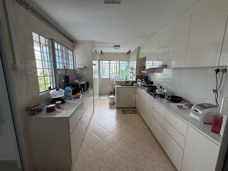 257 Bukit Batok East Avenue 4, 257 Bukit Batok East Avenue 4, Room Rental, 150 sqft, HDB Flat For Rent, by Gregory Gung, 500192218 - Kitchen - PropertyGuru.com.sg