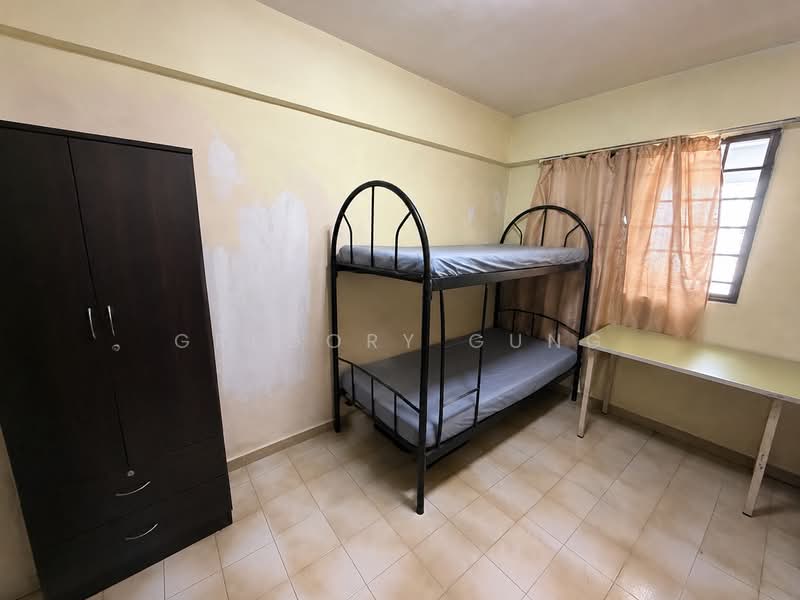 301 Jurong East Street 32, 301 Jurong East Street 32, Room Rental, 100 sqft, HDB Flat For Rent, by Gregory Gung, 500192222 - Bedroom - PropertyGuru.com.sg