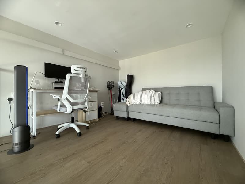 Margaret Ville, 20 Margaret Drive, 2 Bedrooms, 1,023 sqft, Apartment For Sale, by Eden Tan, 500192236 - Study - PropertyGuru.com.sg