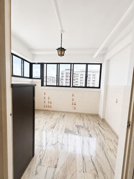 452 Jurong West Street 42, 452 Jurong West Street 42, 3 Bedrooms, 1,420 sqft, HDB Flat For Sale, by Steve Liu, 500192259 - Interior - PropertyGuru.com.sg