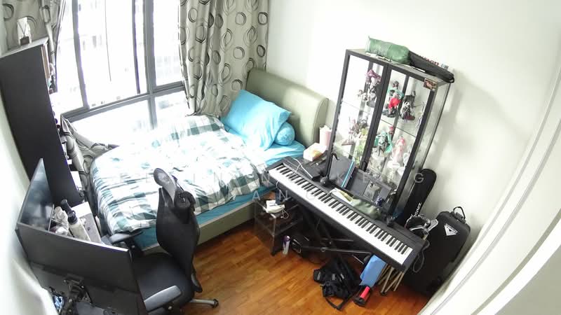 Twin Fountains, 11 Woodlands Avenue 6, 3 Bedrooms, 1,055 sqft, Executive Condominium For Rent, by Klein Ng Keng Fang, 500192260 - Bedroom - PropertyGuru.com.sg