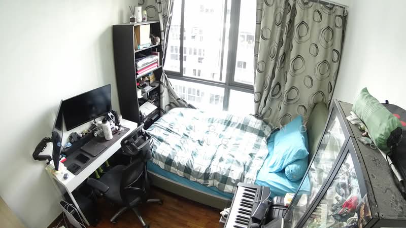 Twin Fountains, 11 Woodlands Avenue 6, 3 Bedrooms, 1,055 sqft, Executive Condominium For Rent, by Klein Ng Keng Fang, 500192260 - Bedroom - PropertyGuru.com.sg