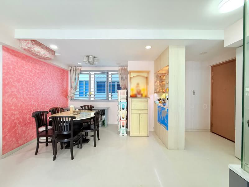Q Bay Residences, 5 Tampines Street 86, 3 Bedrooms, 1,119 sqft, Condominium For Sale, by Jose Loh Zhenhao, 500192278 - Dining Room - PropertyGuru.com.sg