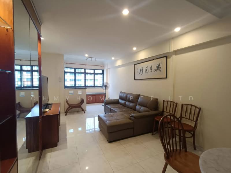539 Woodlands Drive 16, 539 Woodlands Drive 16, 3 Bedrooms, 1,087 sqft, HDB Flat For Sale, by EVON NG, 500192281 - Living Room - PropertyGuru.com.sg