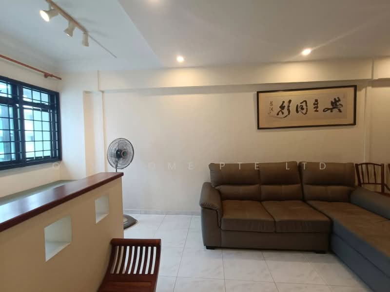539 Woodlands Drive 16, 539 Woodlands Drive 16, 3 Bedrooms, 1,087 sqft, HDB Flat For Sale, by EVON NG, 500192281 - Living Room - PropertyGuru.com.sg