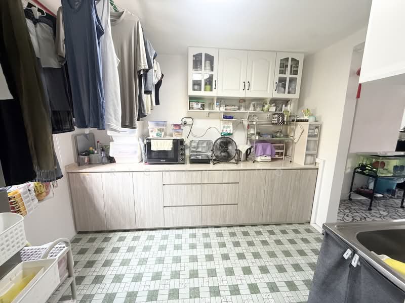 4 Sago Lane, 4 Sago Lane, 2 Bedrooms, 721 sqft, HDB Flat For Sale, by Richard Ho, 500192290 - Kitchen - PropertyGuru.com.sg