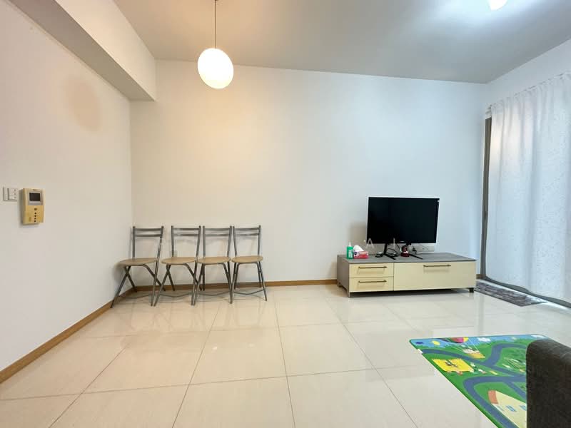 Terrasse, 27 Terrasse Lane, 1 Bedroom, 506 sqft, Condominium For Sale, by Roland Tai, 500192291 - Living Room - PropertyGuru.com.sg
