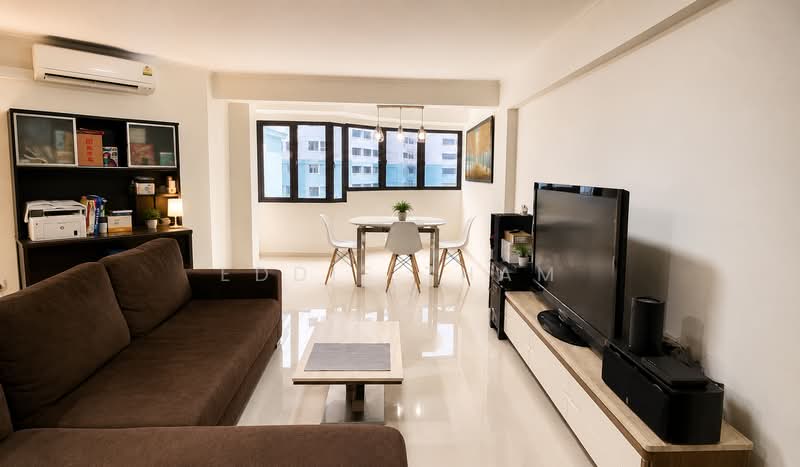 689 Jurong West Central 1, 689 Jurong West Central 1, 4 Bedrooms, 1,496 sqft, HDB Flat For Sale, by Eddie Tham, 500192294 - Living Room - PropertyGuru.com.sg