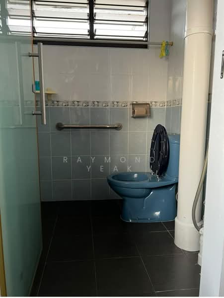 202 Marsiling Drive, 202 Marsiling Drive, Room Rental, 100 sqft, HDB Flat For Rent, by Raymond Yeak, 500192300 - Bathroom - PropertyGuru.com.sg