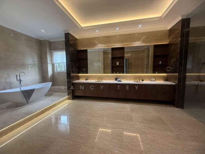 Tanglin Hill Villas, Tanglin Hill, 7 Bedrooms, 16,000 sqft, Good Class Bungalow For Rent, by Nancy Tey, 500192303 - Bathroom - PropertyGuru.com.sg