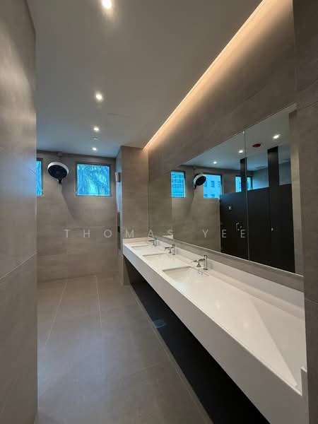 28 Ayer Rajah Crescent, , 10,247 sqft, Light Industrial (B1) For Rent, by Thomas Yee, 500192319 - Bathroom - CommercialGuru.com.sg