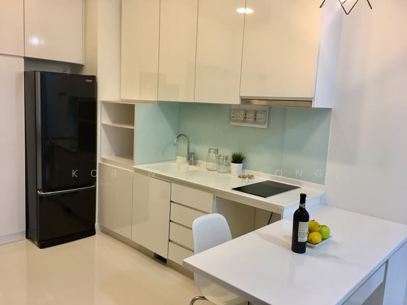 Urban Vista, 2 Tanah Merah Kechil Link, 1 Bedroom, 441 sqft, Condominium For Sale, by Korynne Chiong, 500192345 - Kitchen - PropertyGuru.com.sg