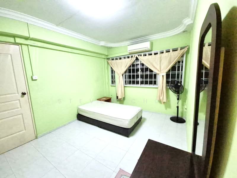 862 Woodlands Street 83, 862 Woodlands Street 83, Room Rental, 120 sqft, HDB Flat For Rent, by Steven Choo, 500192358 - Bedroom - PropertyGuru.com.sg