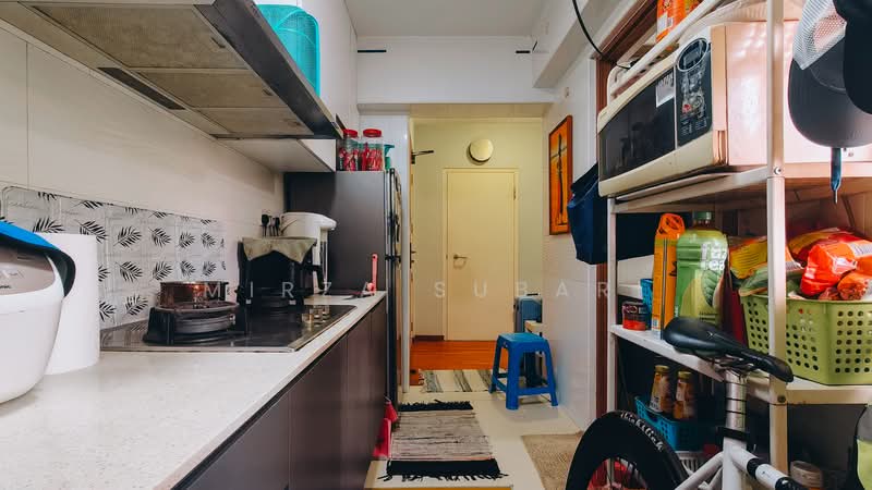 438C Bukit Batok West Avenue 8, 438C Bukit Batok West Avenue 8, 1 Bedroom, 505 sqft, HDB Flat For Sale, by Mirza Subari, 500192365 - Kitchen - PropertyGuru.com.sg