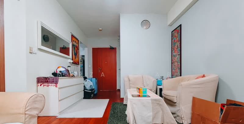 438C Bukit Batok West Avenue 8, 438C Bukit Batok West Avenue 8, 1 Bedroom, 505 sqft, HDB Flat For Sale, by Mirza Subari, 500192365 - Living Room - PropertyGuru.com.sg