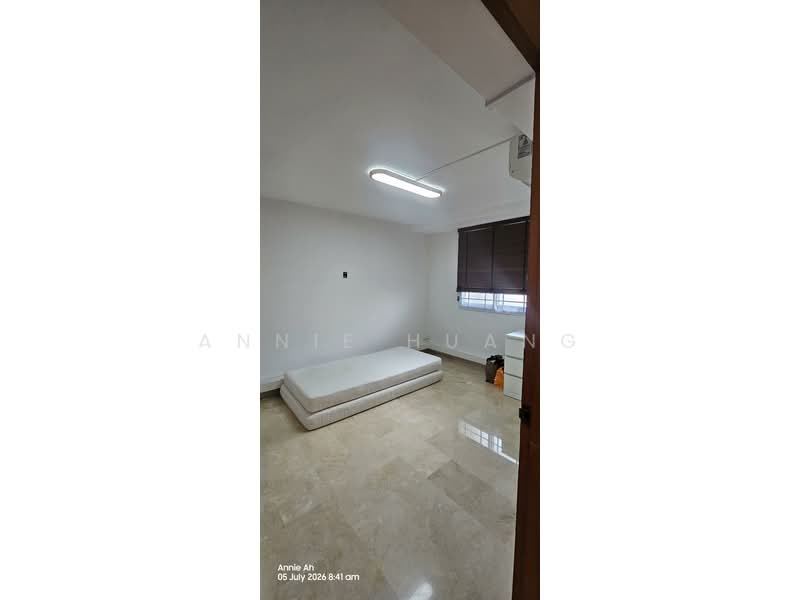 1 Ghim Moh Road, 1 Ghim Moh Road, 2 Bedrooms, 700 sqft, HDB Flat For Rent, by Annie Huang, 500192370 - Bedroom - PropertyGuru.com.sg