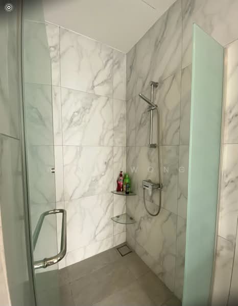 Barossa Gardens, 249 Pasir Panjang Road, Room Rental, 380 sqft, Terraced House For Rent, by Annie Wong, 500192373 - Bathroom - PropertyGuru.com.sg